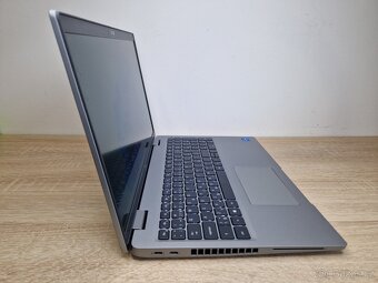 Notebook Dell Latitude 5520 TOP VÝBAVA i5 11Gen/16GB ZÁRUKA - 3