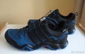Pánská treková obuv adidas TERREX SWIFT R GTX v.40,5 - 3
