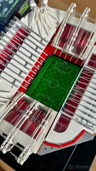 Lego Old Trafford - Manchester United stadion (10272) - 3