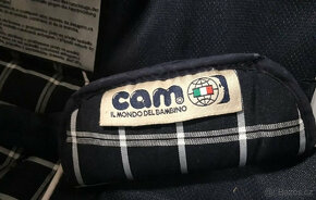 Dětská autosedačka vajíčko se stříškou. 899 kč. Zn. Cam Il m - 3