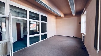 Pronájem kanceláří v OC Praděd, centrum, Šumperk - 3