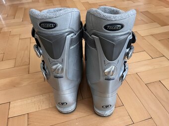 Prodám přeskáče Technica vel. 39,5 - 3