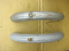 Stadion S 22 - Přední blatník. - 3