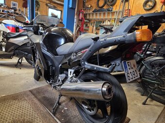 Honda Cbr1100xx blackbird - 3