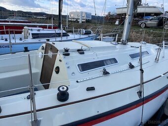 Kajutova plachetnice Granada 31 - 3