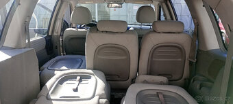 Kia Carnival Camper - 3