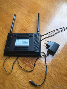 ASUS RT-AC51U bezdrátový router - 3