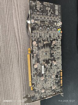 MSI GeForce GTX 560 Ti Twin Frozr II
- 3