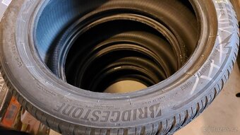 Bridgestone zimní 225/45 R17 Blizzak LM-005 - 3