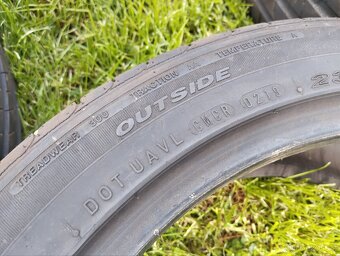 Pneu 235/45 ZR18 - 3