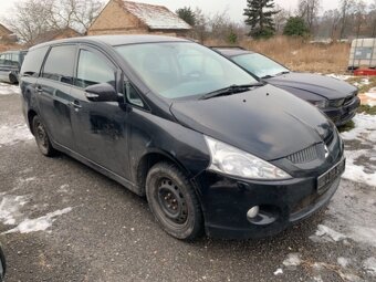 Mitsubishi Grandis - náhradní díly - 3