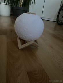 Svítící a hrající koule - 3