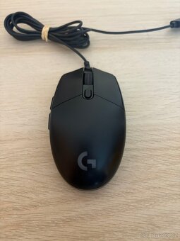 Herní myš Logitech G102 Lightsync RGB - 3