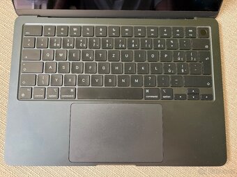 Apple Mackbook Air M2, 8/256GB - 3