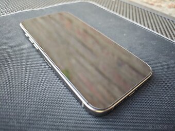 Apple iPhone 16 Pro Max 256GB | Přírodní Titan | Perfektni | - 3