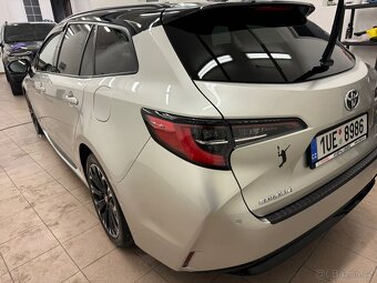 Corolla GR sport 1.8 hybrid - 3