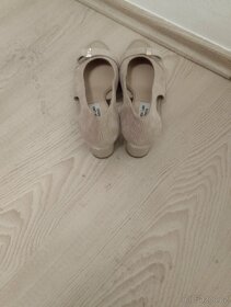 Nove elegantní kožene lodičky vel.37,5. Dona Laura Venezia - 3