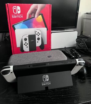 Nintendo Switch OLED super stav + příslušenství - 3