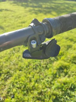 Prodám celoodpružené kolo Trek Fuel Ex 9.8 AXS - 3