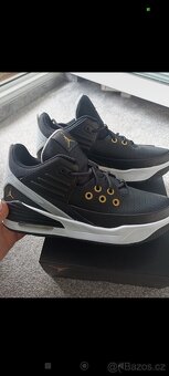Tenisky Nike air Jordan Max Aura 5 velikost 38, 5 - 3