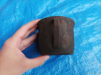 Litinový hrnek - 3