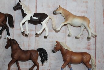 Figurky koní Schleich 10 - 3