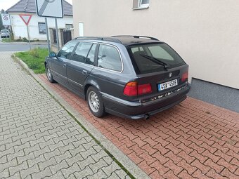 BMW E39 520i - 3