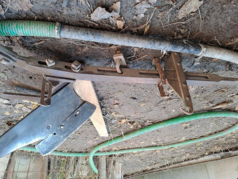 Prodám nastavitelný pluh za malotraktor - 3