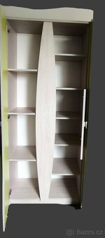 Dětská zelená skříň - 3