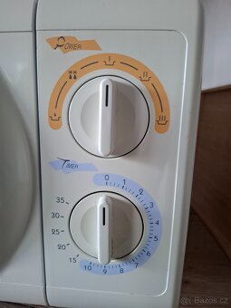 Mikrovlnka Daewoo - 3