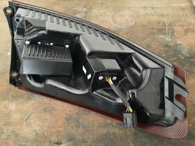 Porsche 911, pravé LED světlo - 3