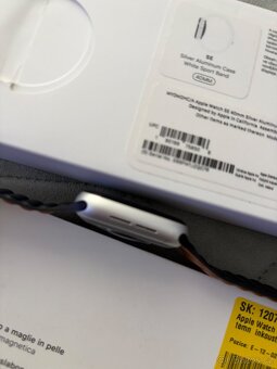 Prodám Apple Watch SE 1. generace 40mm - 3