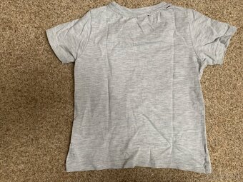 Klučičí přeměňovací tričko 104 (3-4 roky). - 3