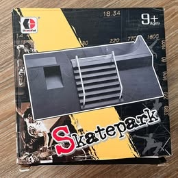 Donbful Skatepark 6x Rampa, spojky, 2x skate - 3