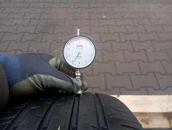 215/65/17 letní pneu continental - 3