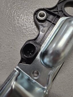 Lišta kufru combi passat b6 - 3