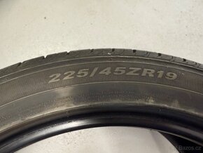 Pneumatiky Nexen NFera SU1 225/45 R19 letní - 3
