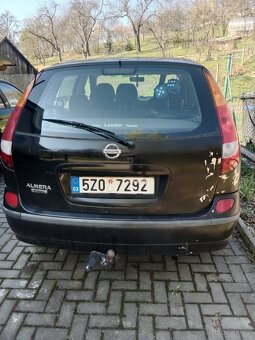 Nissan Almera Tino - 3