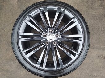 Prodám orig. alu letní sadu 19" Škoda Superb III - 3