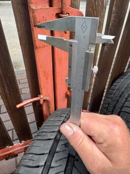 Prodám letní pneu Michelin - 3