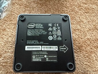 Intel Nuc 7i5BNH - 3
