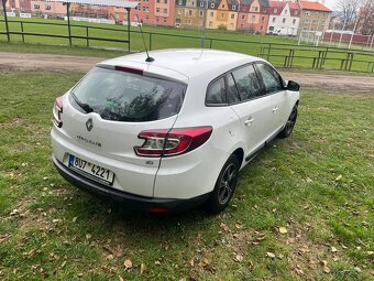 Renault Megane 1,5 DCi. 81 KW Combi. r.v.2011. Nové rozvody. - 3