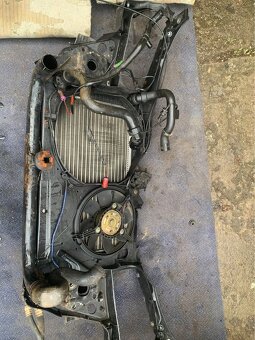 Chladičová stěna passat b5 1.9 85kw - 3