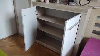 Skříň, komoda, zrcadlo - 3