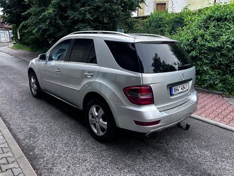 Mercedes Benz ML W 164 - 3