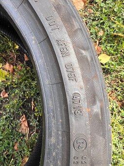 Continental 225/40 R18 - 3