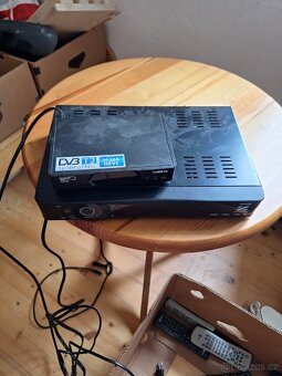 Televize + DVD + VHS antenni přijímače - 3