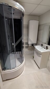 Byt 3+1, 82 m2, Husovo nám., Mladá Vožice - 3