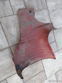 Jawa 550 pařez - podsedlovy plech - 3