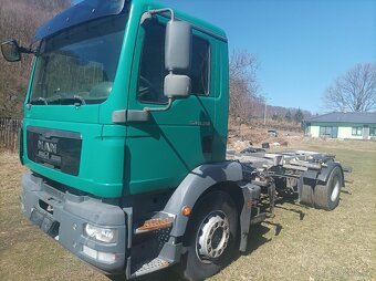 MAN 18.250 Šasí bez nástavby, rv.2011 automat 4x2 - 3